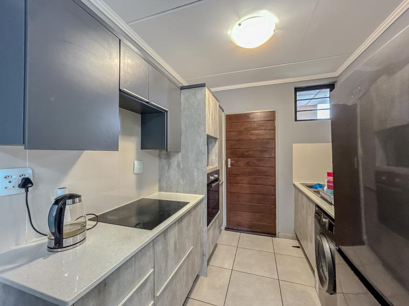 To Let 2 Bedroom Property for Rent in Amberfield Gauteng