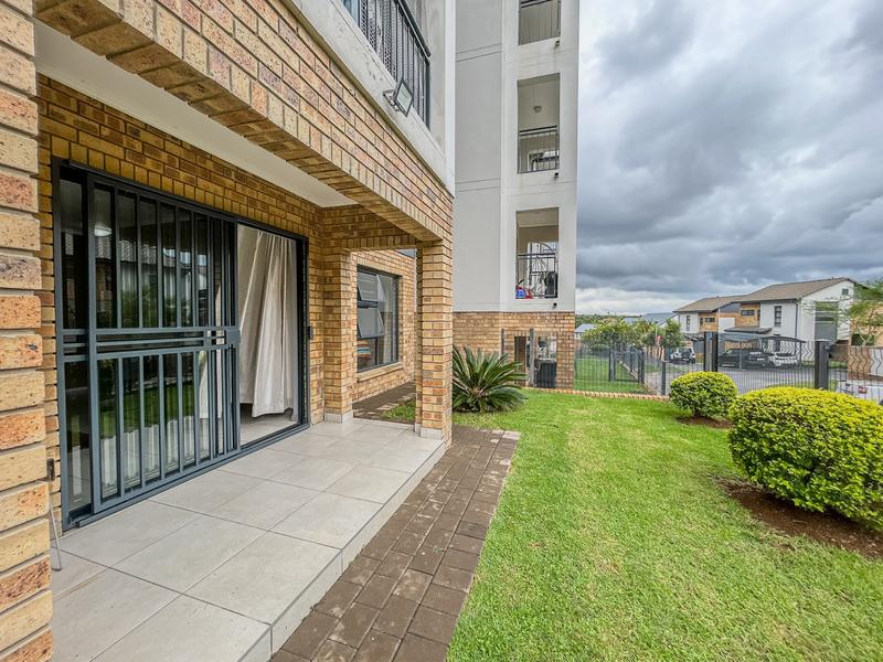 To Let 2 Bedroom Property for Rent in Amberfield Gauteng