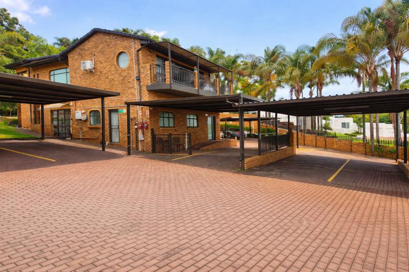 Commercial Property for Sale in Helderkruin Gauteng