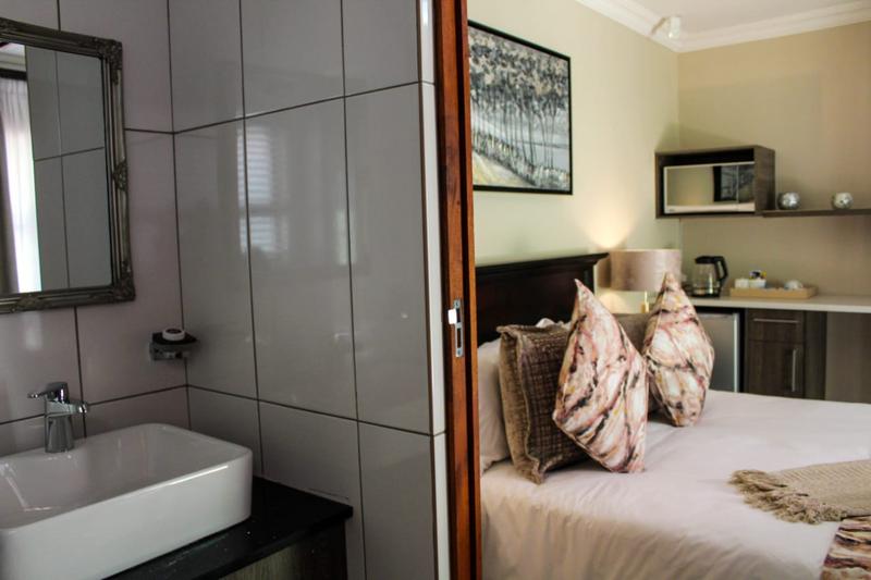 Commercial Property for Sale in Helderkruin Gauteng