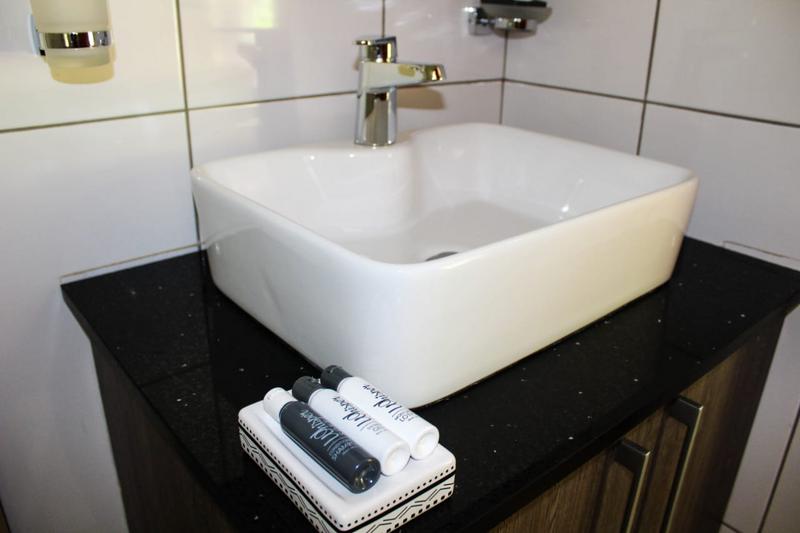 Commercial Property for Sale in Helderkruin Gauteng