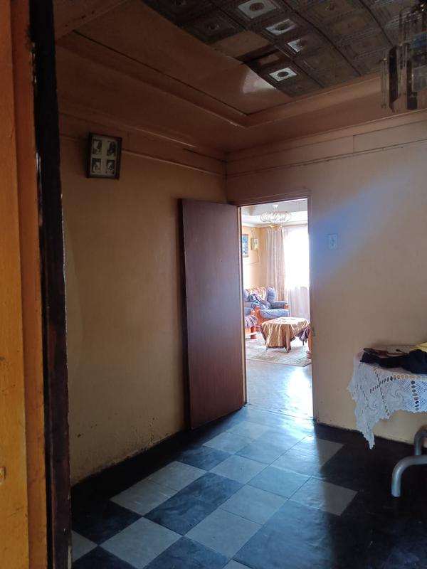 5 Bedroom Property for Sale in Duduza Gauteng