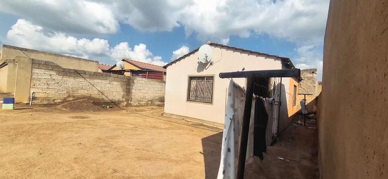 2 Bedroom Property for Sale in Tembisa Gauteng