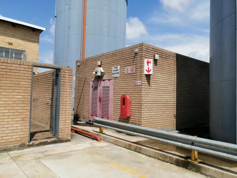 To Let commercial Property for Rent in Elandsfontein Gauteng