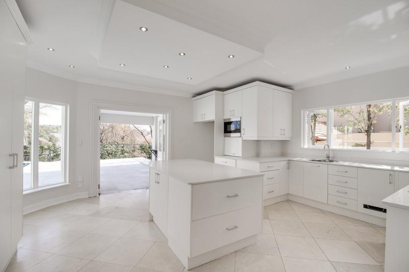 To Let 5 Bedroom Property for Rent in Dainfern Golf Estate Gauteng