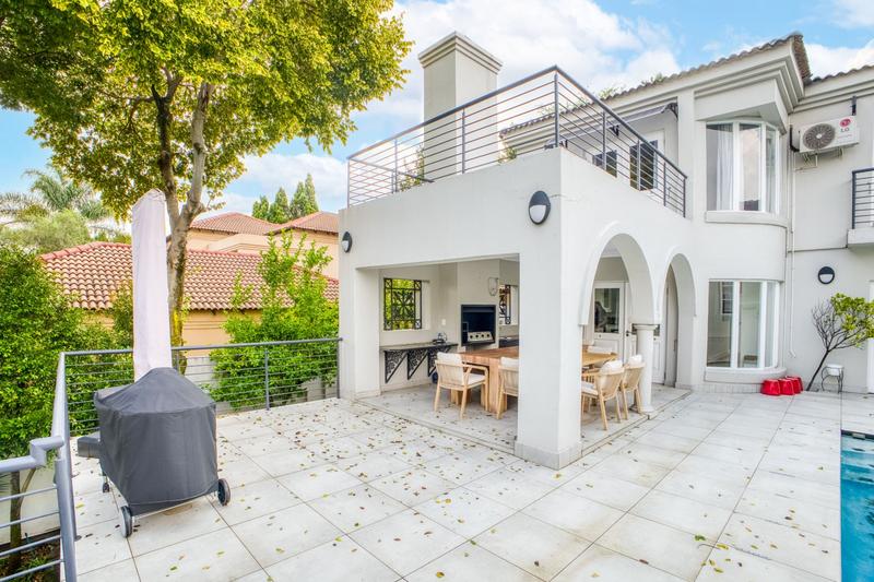 To Let 5 Bedroom Property for Rent in Dainfern Golf Estate Gauteng