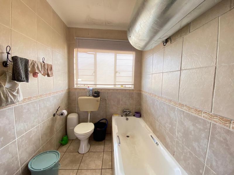 1 Bedroom Property for Sale in Randgate Gauteng