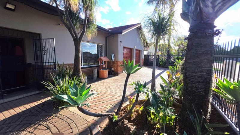 3 Bedroom Property for Sale in Pretoria Gardens Gauteng