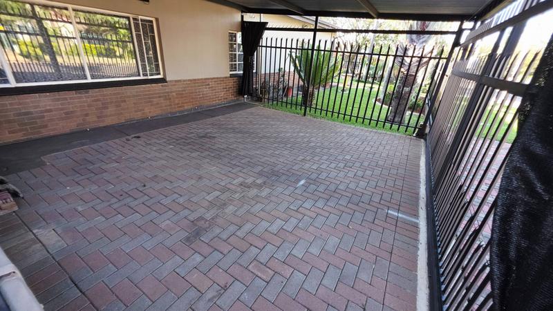 3 Bedroom Property for Sale in Pretoria Gardens Gauteng