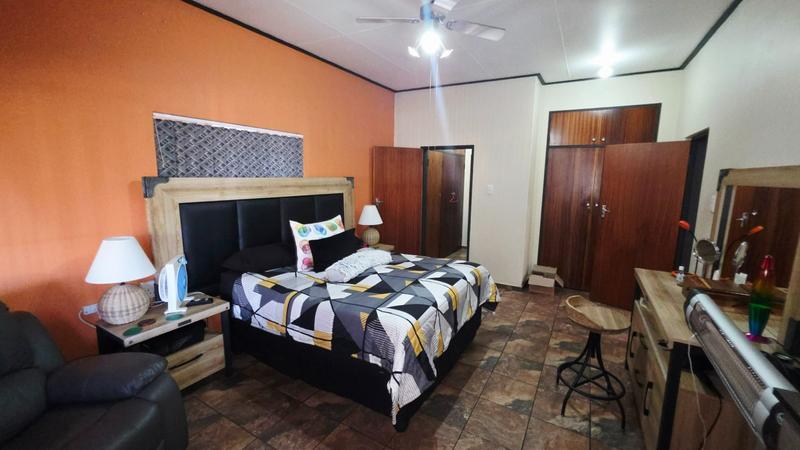 3 Bedroom Property for Sale in Pretoria Gardens Gauteng