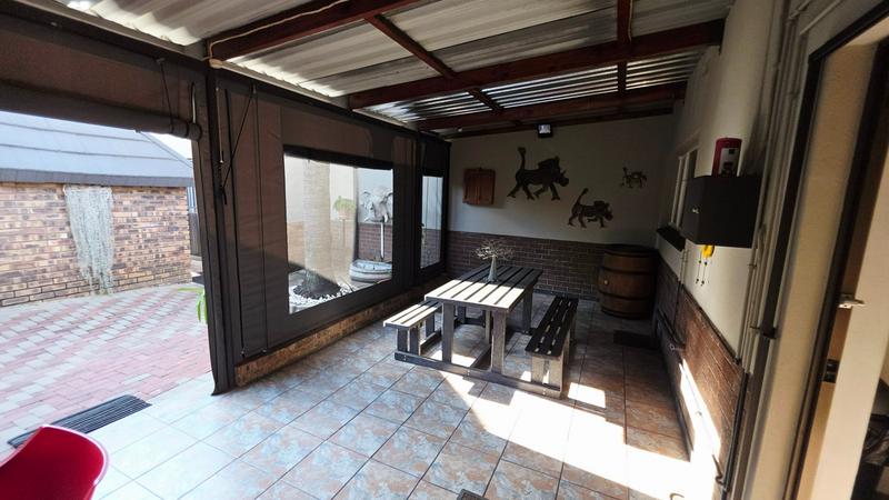 3 Bedroom Property for Sale in Pretoria Gardens Gauteng