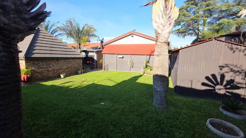 3 Bedroom Property for Sale in Pretoria Gardens Gauteng