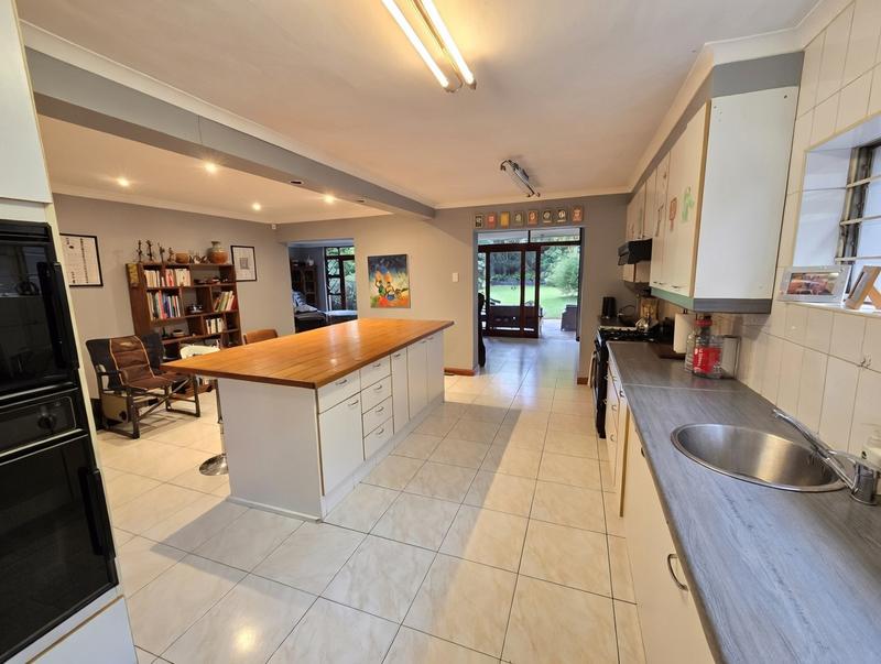 To Let 3 Bedroom Property for Rent in Waterkloof Ridge Gauteng