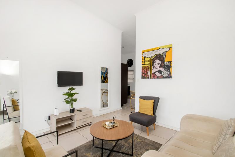 1 Bedroom Property for Sale in Fourways Gauteng