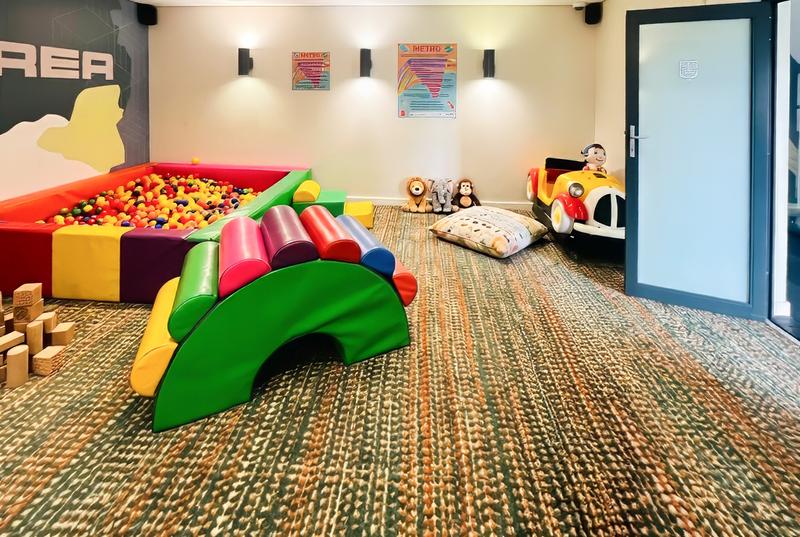 1 Bedroom Property for Sale in Fourways Gauteng