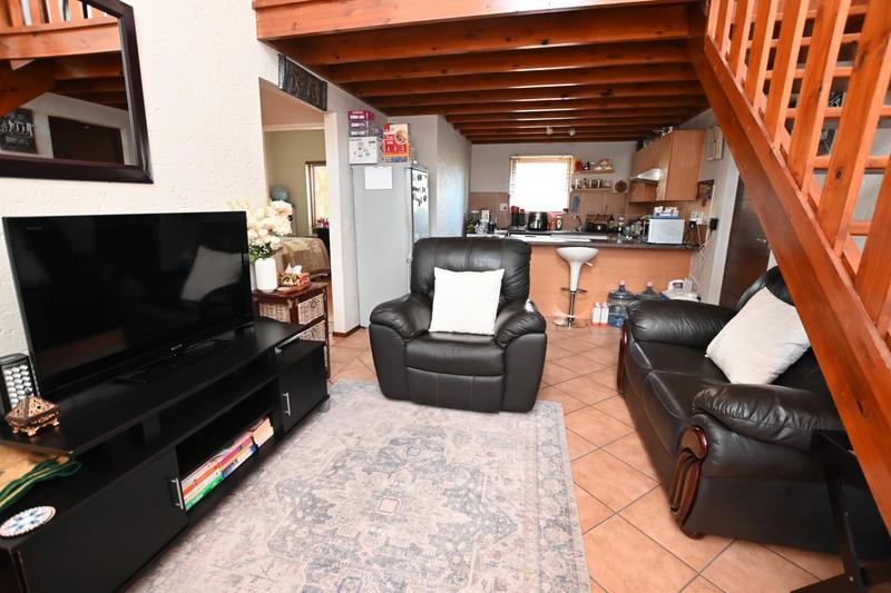 2 Bedroom Property for Sale in Lonehill Gauteng