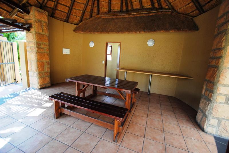 2 Bedroom Property for Sale in Lonehill Gauteng