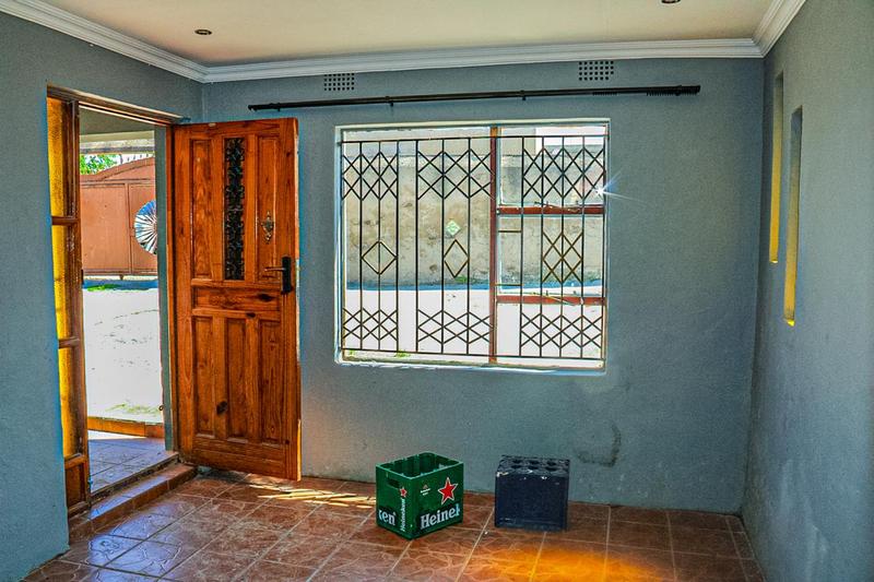 2 Bedroom Property for Sale in Tembisa Gauteng