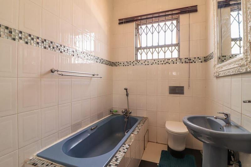 3 Bedroom Property for Sale in Roodepoort Gauteng