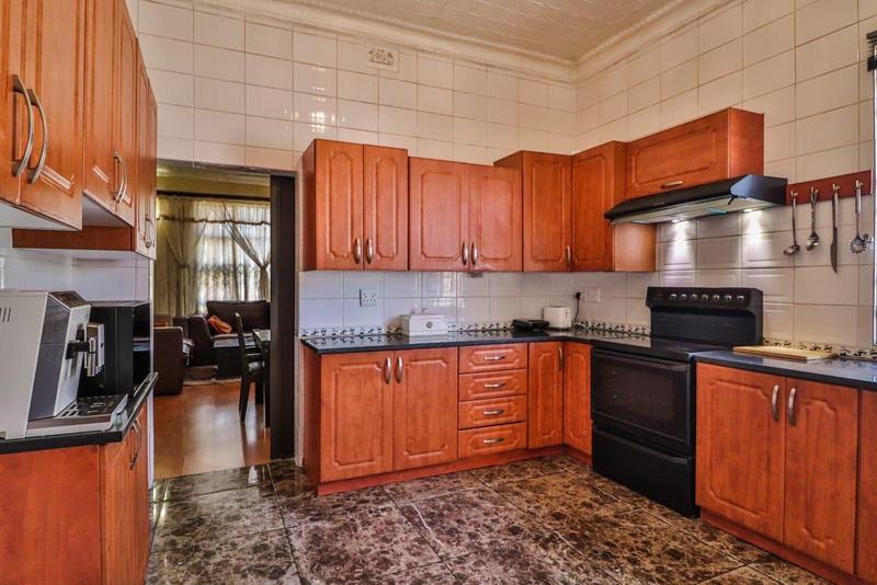 3 Bedroom Property for Sale in Roodepoort Gauteng