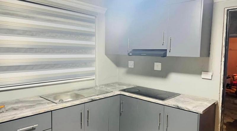 To Let 2 Bedroom Property for Rent in Mofolo Gauteng