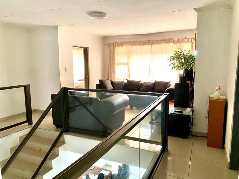 5 Bedroom Property for Sale in Naturena Gauteng