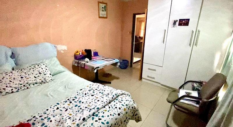 5 Bedroom Property for Sale in Naturena Gauteng