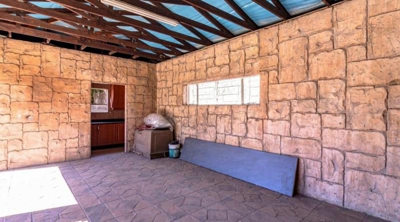 3 Bedroom Property for Sale in Rangeview Gauteng