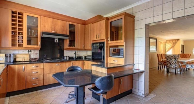 3 Bedroom Property for Sale in Rangeview Gauteng