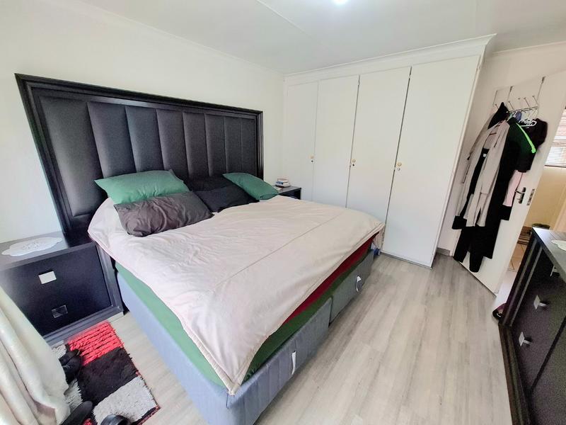 2 Bedroom Property for Sale in Benoni Central Gauteng