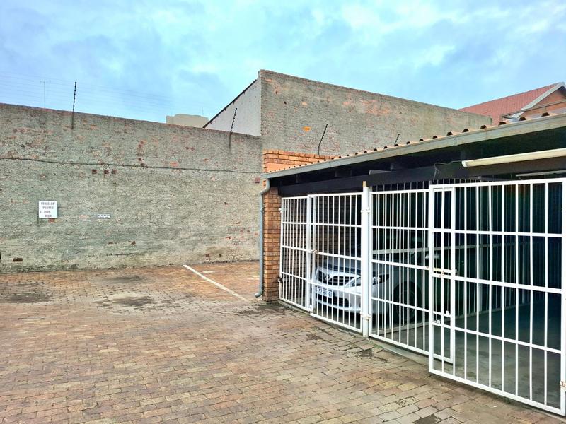 2 Bedroom Property for Sale in Benoni Central Gauteng
