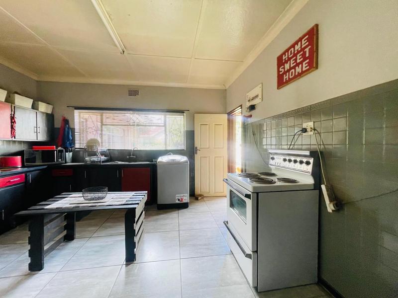 4 Bedroom Property for Sale in Selcourt Gauteng