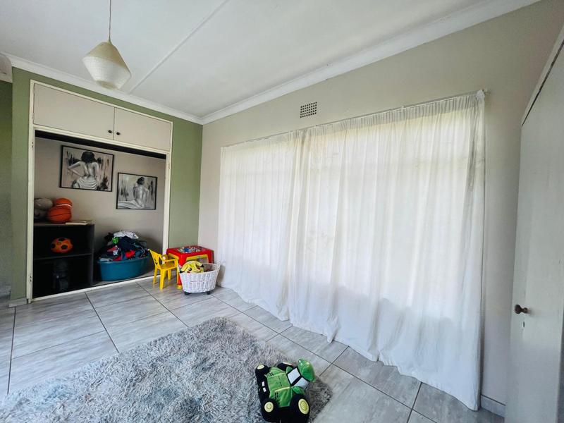 4 Bedroom Property for Sale in Selcourt Gauteng