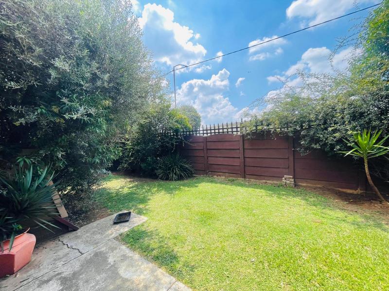 4 Bedroom Property for Sale in Selcourt Gauteng