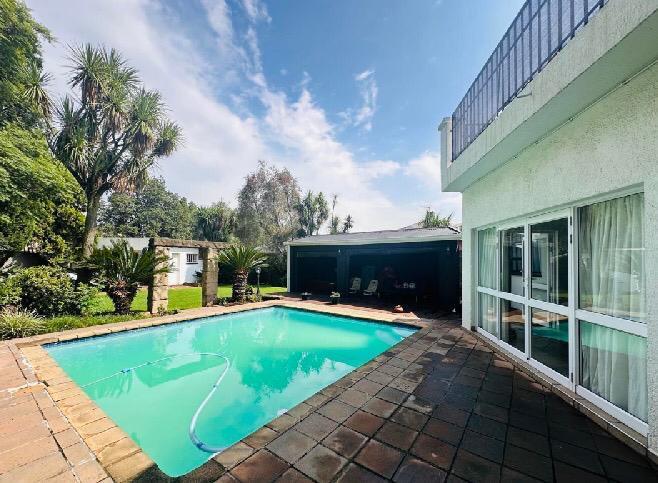 3 Bedroom Property for Sale in Selection Park Gauteng