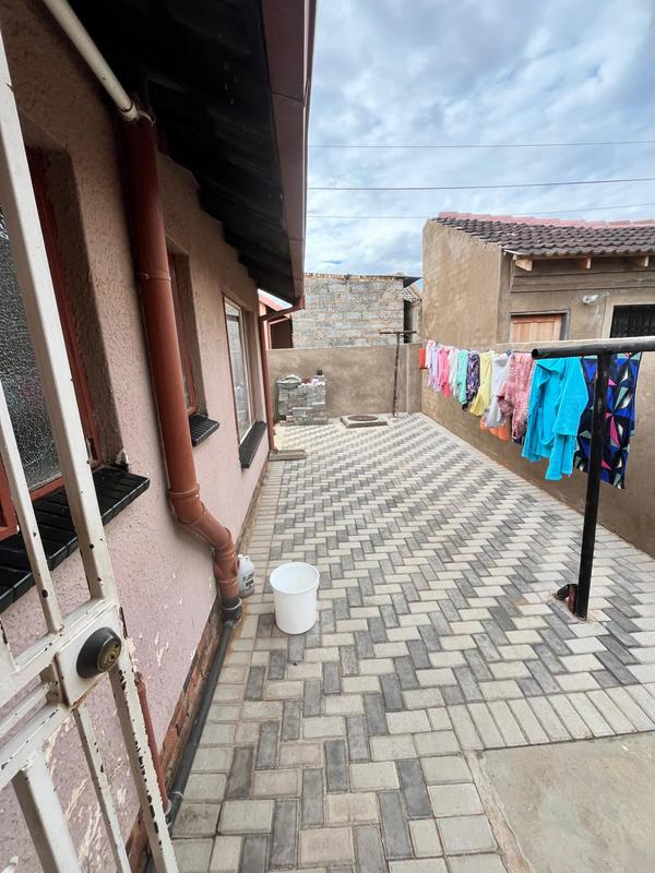 3 Bedroom Property for Sale in Daveyton Gauteng