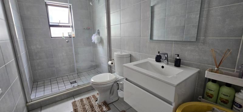 1 Bedroom Property for Sale in Kyalami Gauteng