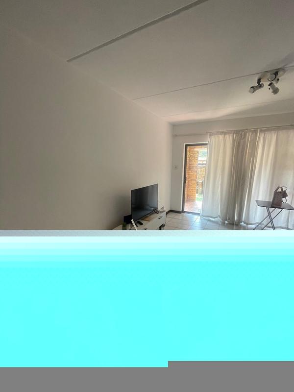 2 Bedroom Property for Sale in Buccleuch Gauteng