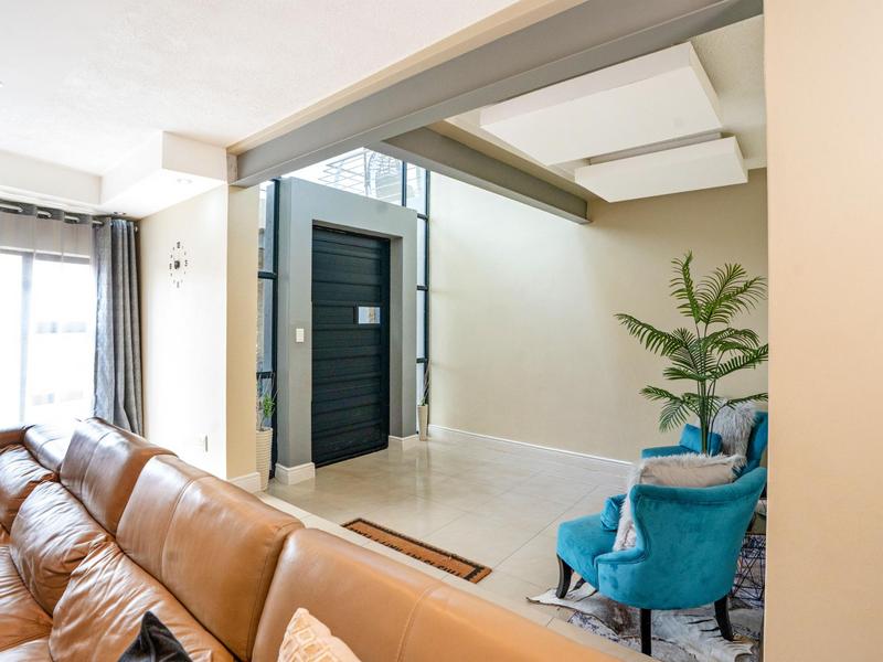 5 Bedroom Property for Sale in Amandasig Gauteng