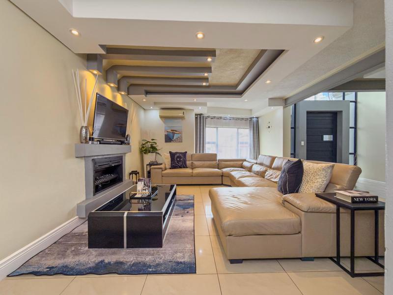 5 Bedroom Property for Sale in Amandasig Gauteng