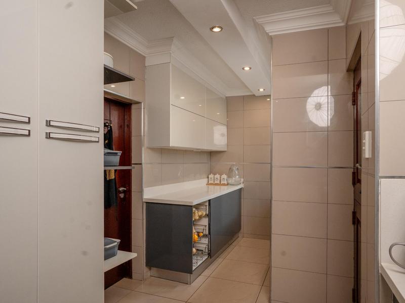 5 Bedroom Property for Sale in Amandasig Gauteng