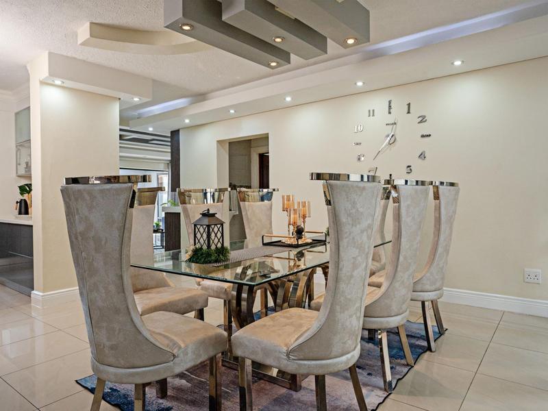 5 Bedroom Property for Sale in Amandasig Gauteng