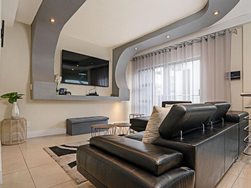 5 Bedroom Property for Sale in Amandasig Gauteng