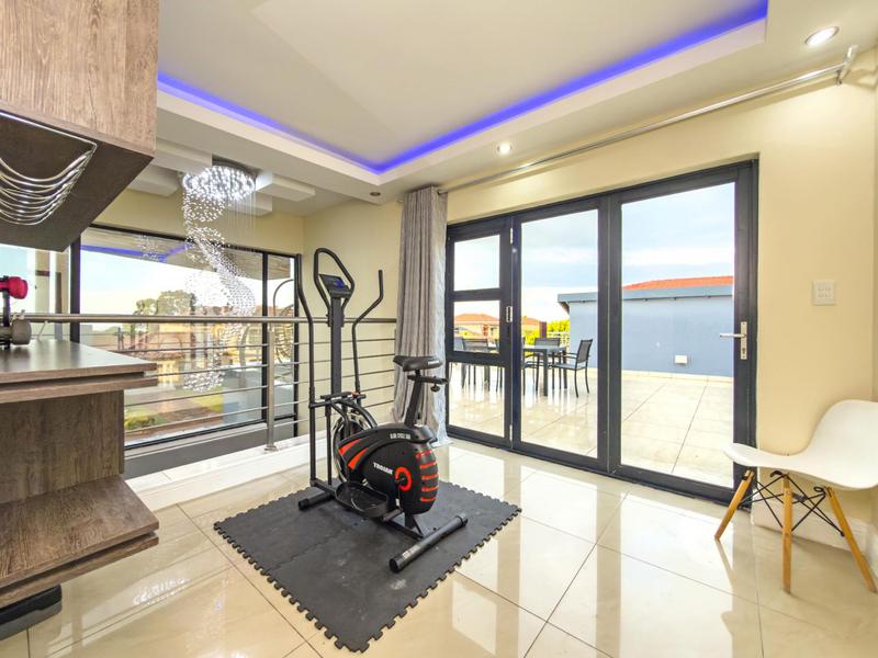 5 Bedroom Property for Sale in Amandasig Gauteng