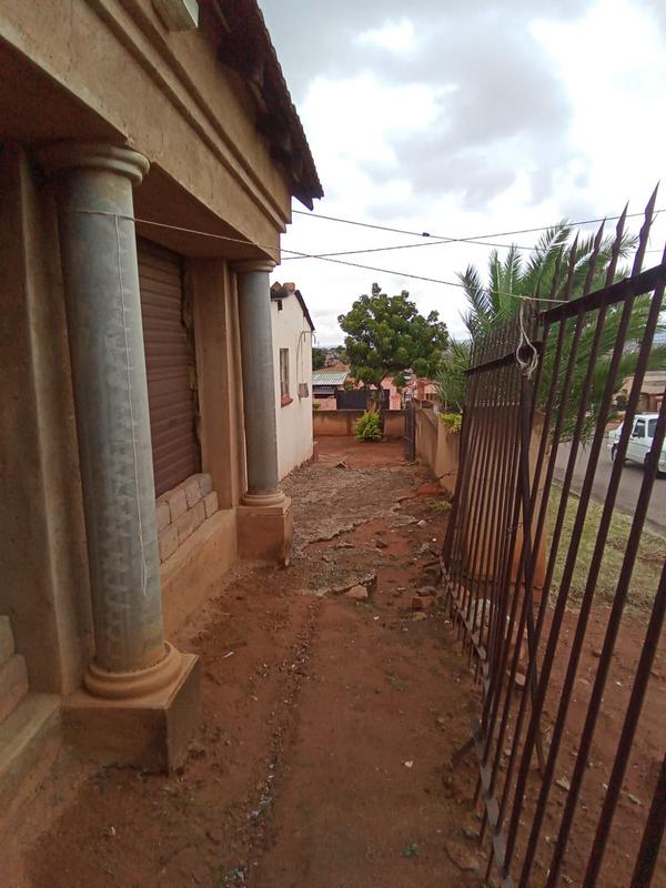 4 Bedroom Property for Sale in Mamelodi Gauteng