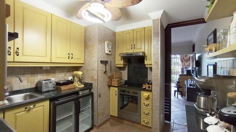 To Let commercial Property for Rent in Eldoraigne Gauteng