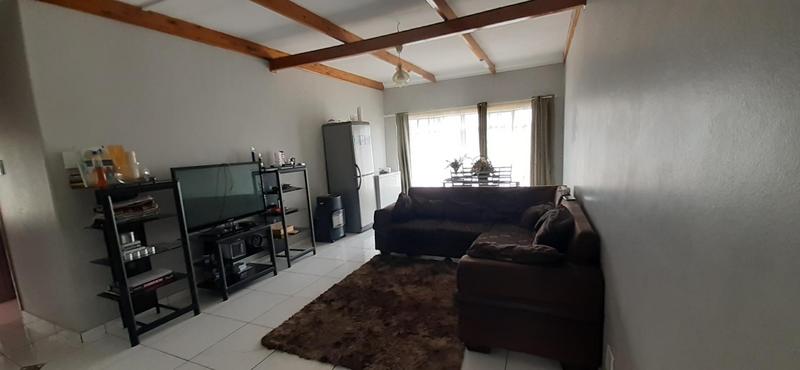 To Let 3 Bedroom Property for Rent in Erasmia Gauteng