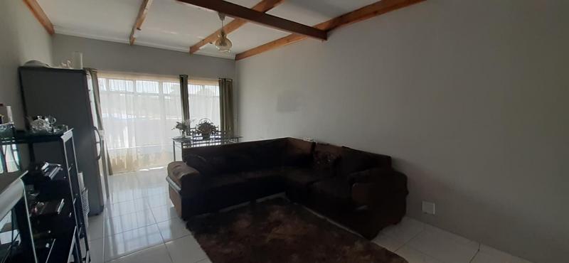 To Let 3 Bedroom Property for Rent in Erasmia Gauteng