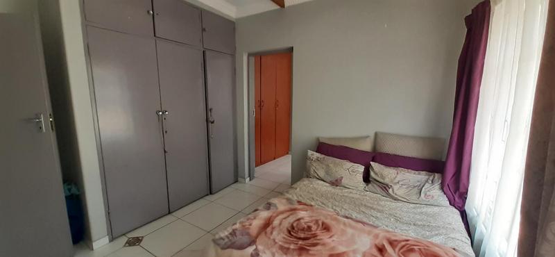 To Let 3 Bedroom Property for Rent in Erasmia Gauteng