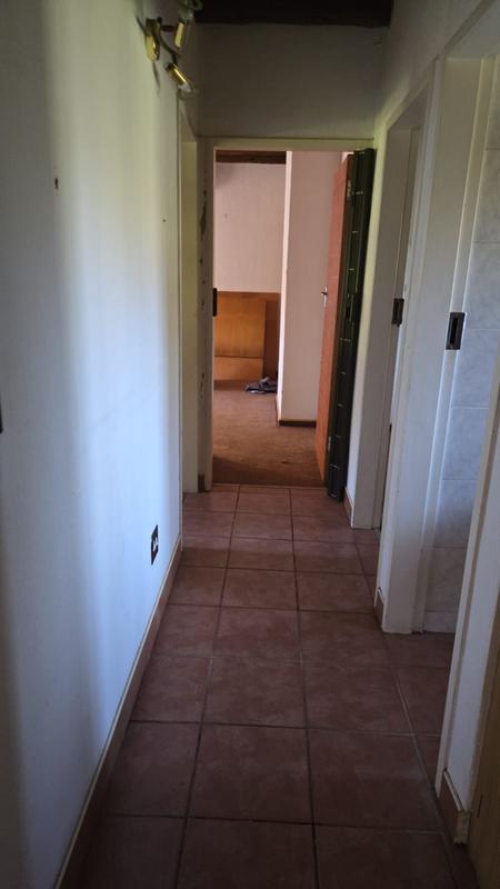 To Let 4 Bedroom Property for Rent in Raslouw Gauteng